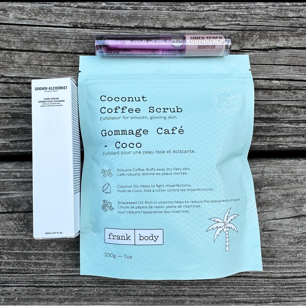 Beauty bundle for lips, body, and hands